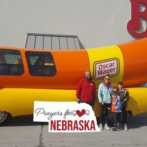 Meet your Posher, Levi